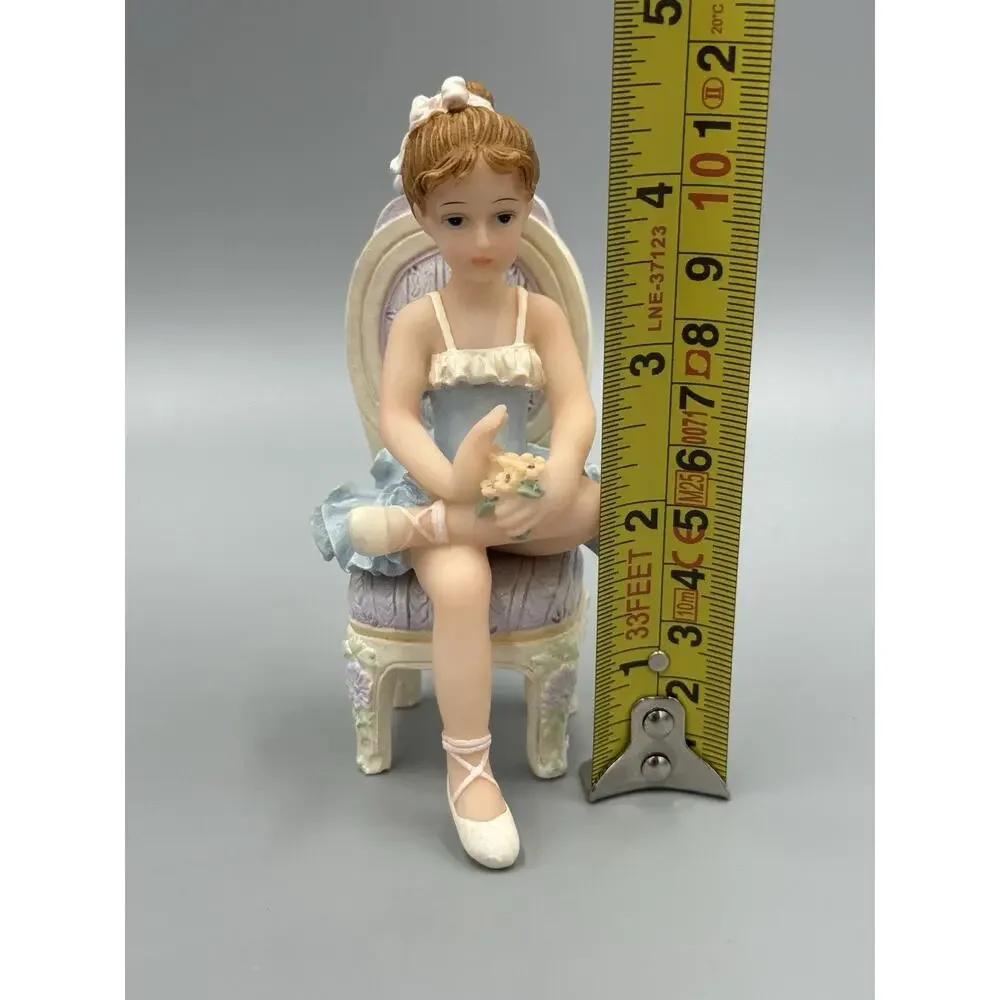 Vintage 2002 Sitting Ballerina Figurine Precious Ballerina Collection Roman Inc.